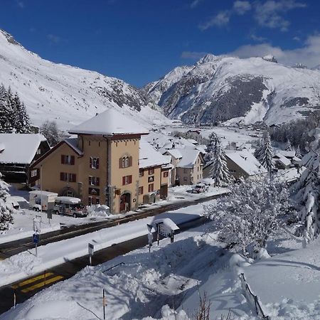 Sust Lodge Am Gotthard Хоспенталь Экстерьер фото