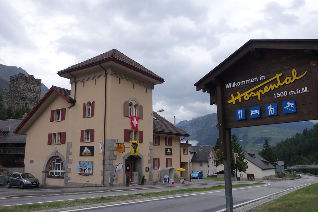 Sust Lodge Am Gotthard Хоспенталь Экстерьер фото