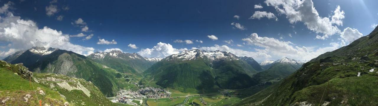 Sust Lodge Am Gotthard Хоспенталь Экстерьер фото