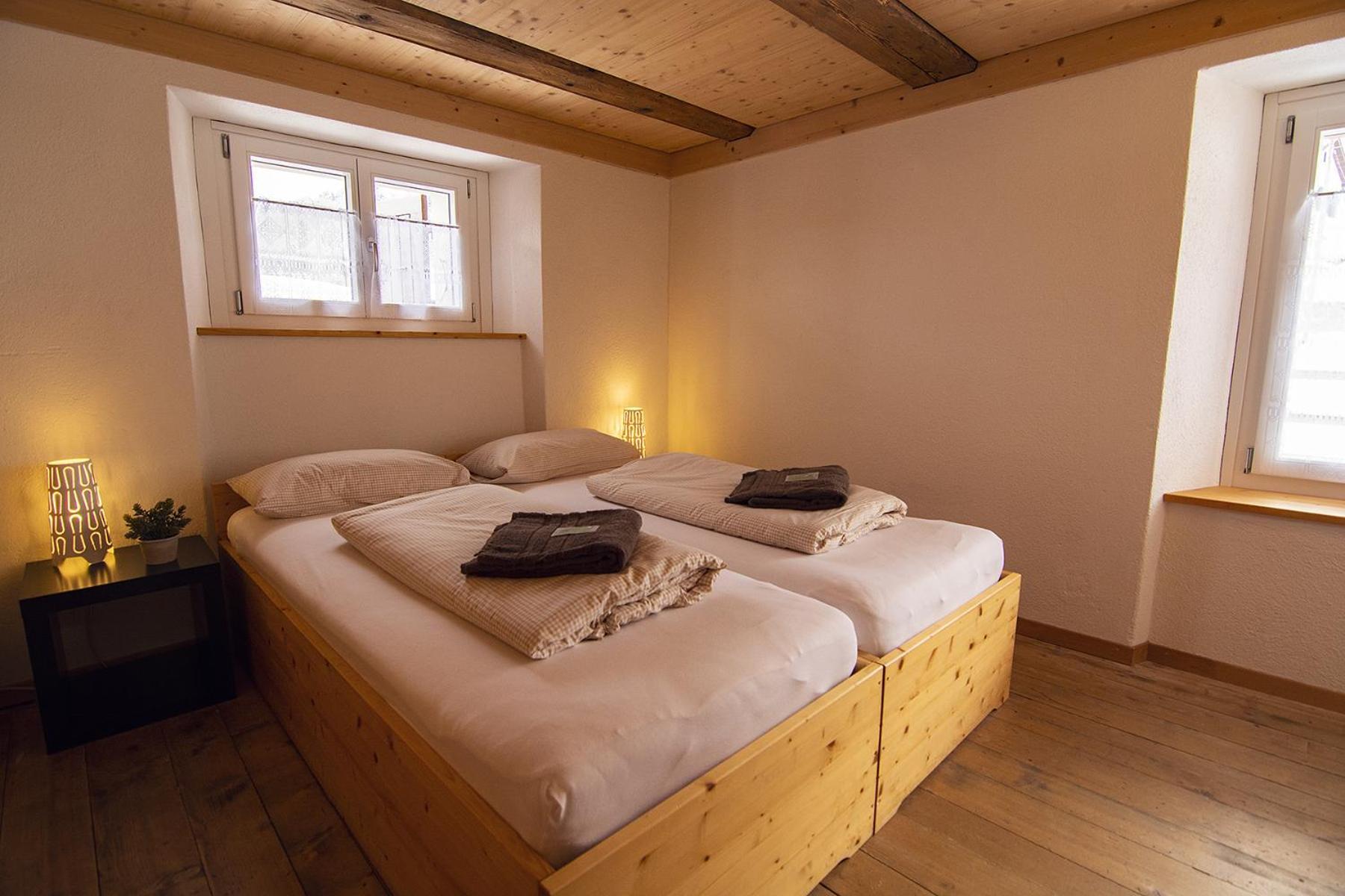 Sust Lodge Am Gotthard Хоспенталь Экстерьер фото